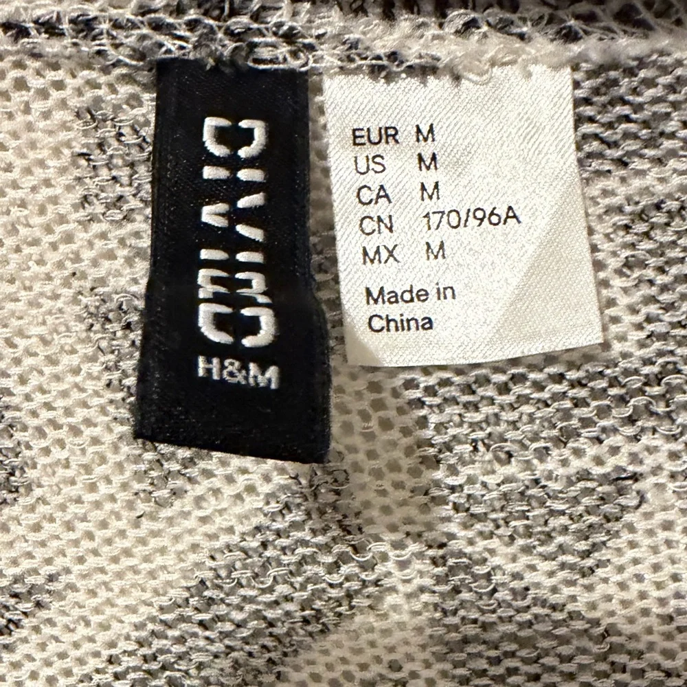 H&M Divided Black White Open Front Cardigan Medium
